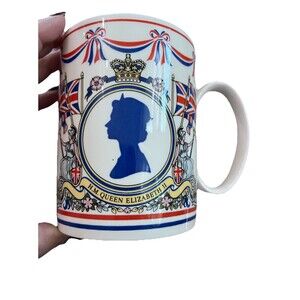 Wedgwood Queen Elizabeth II Silver Jubilee 1977 Mug - British Flag Commerative